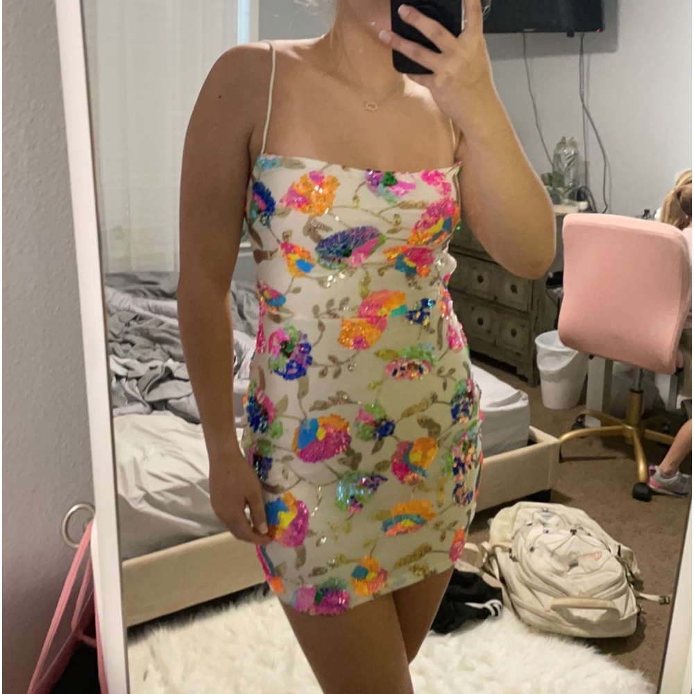 lucy in the sky dress never worn